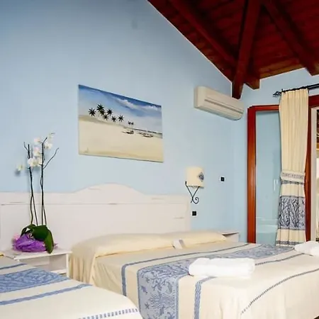 Hotel Tupei 3*