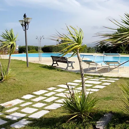Hotel Tupei 3*