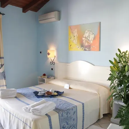 Tupei Hotel
