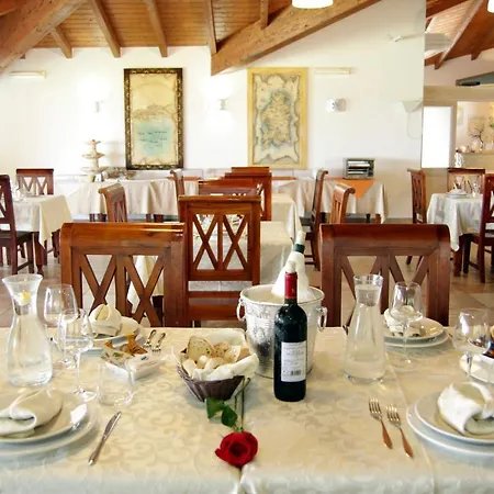 Tupei Hotel